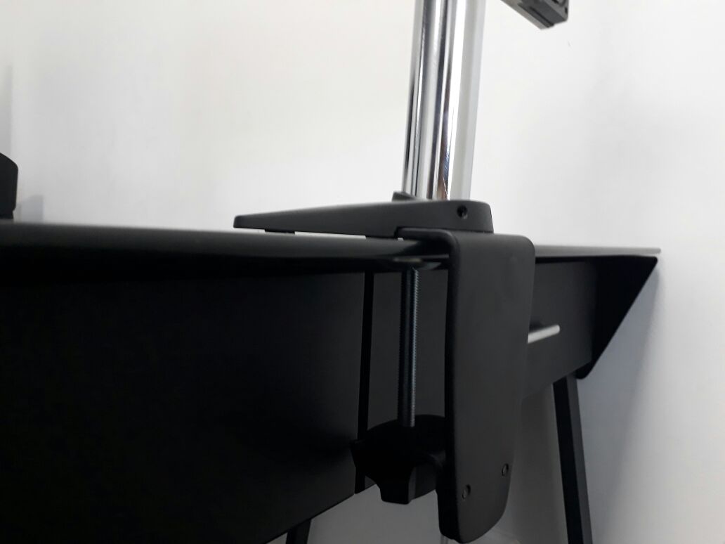 Sistema de prensa para fijar Monitor al escritorio en vidrio, madera, metálico